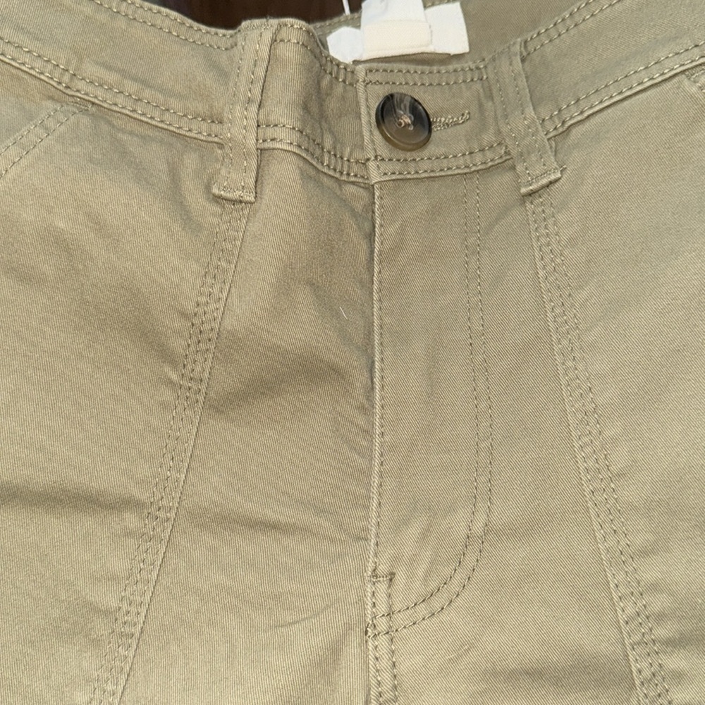 H&M olive green cargo high rise Sz‎ 4 pants NWT - Picture 9 of 9